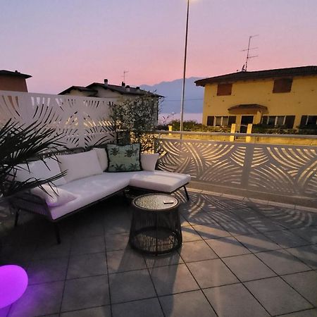 Holiday Sweet Apartment Malcesine Bagian luar foto