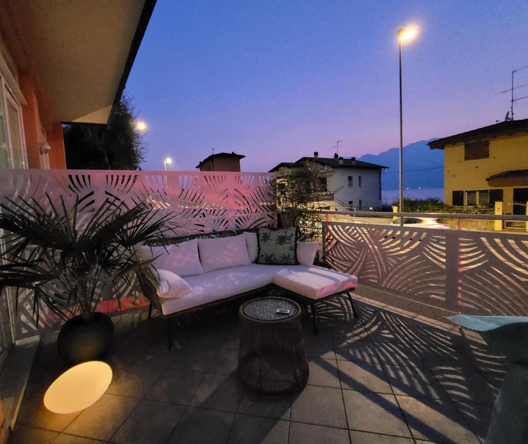 Holiday Sweet Apartment Malcesine Bagian luar foto