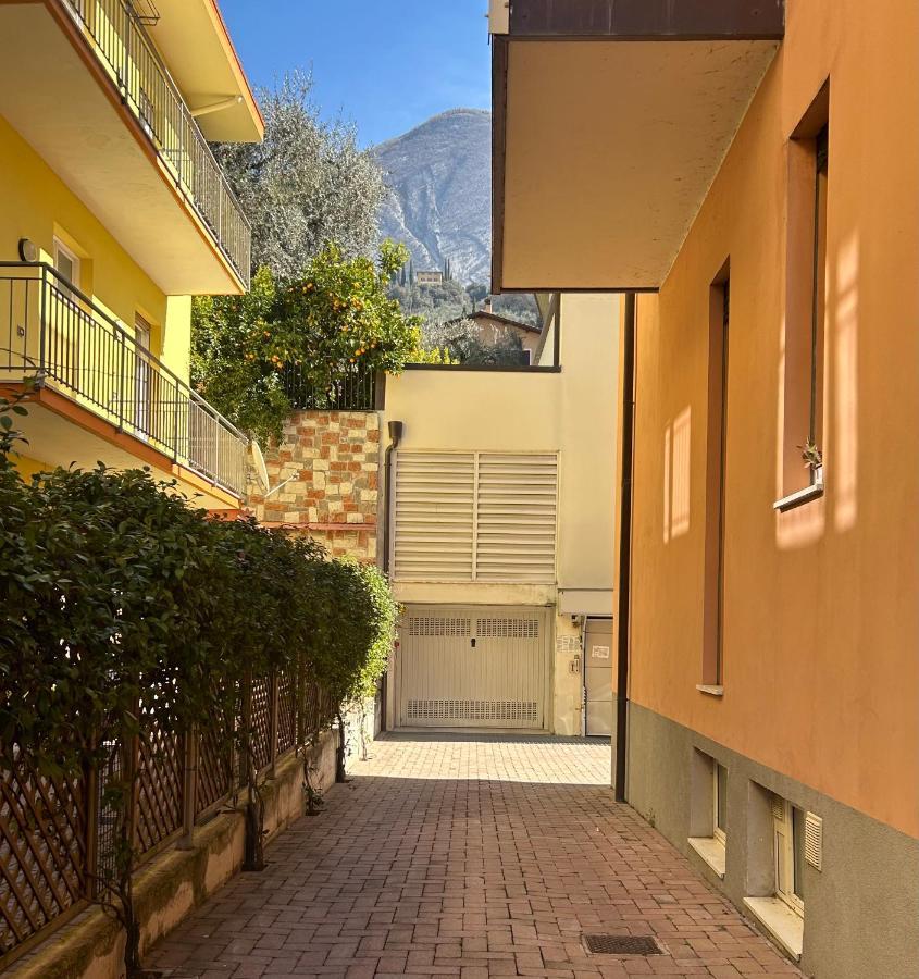 Holiday Sweet Apartment Malcesine Bagian luar foto